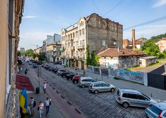 Romari Апартаменти Куліша 41