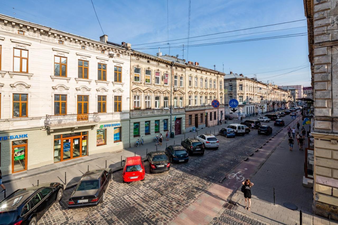 Apartment Romari куліша 41 *